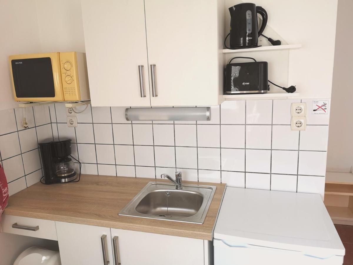 Apartman Kaszas Garden Mosonmagyaróvár Exterior foto