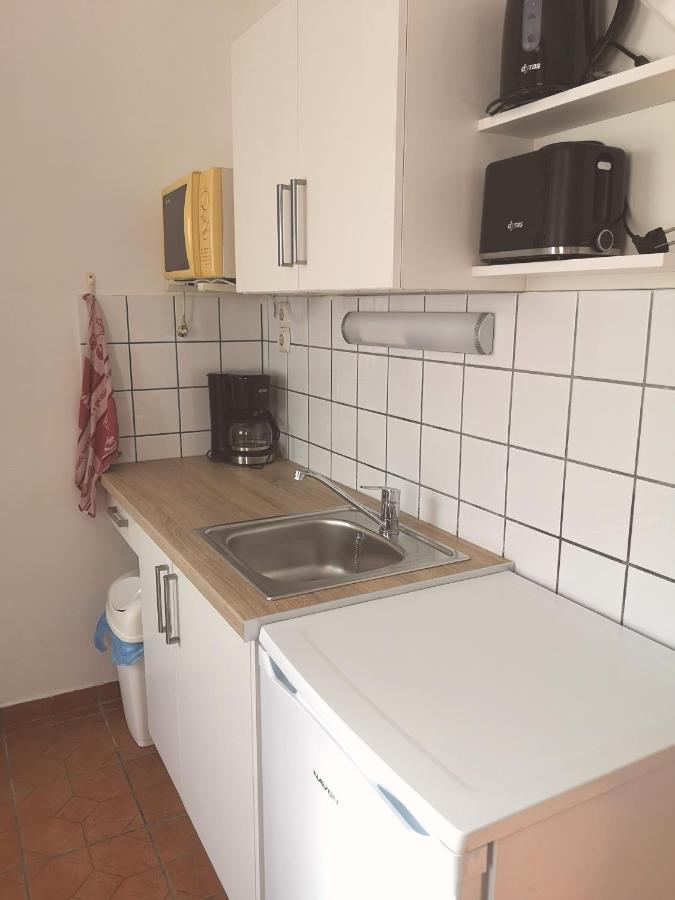 Apartman Kaszas Garden Mosonmagyaróvár Exterior foto