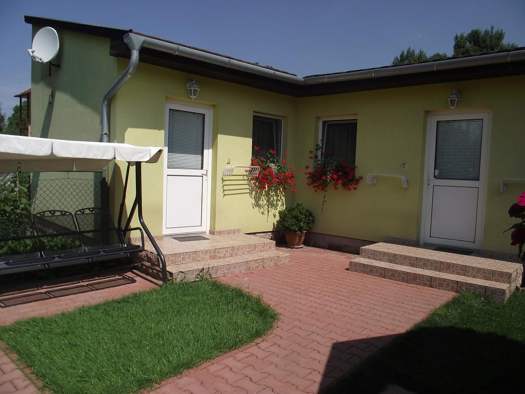 Apartman Kaszas Garden Mosonmagyaróvár Exterior foto