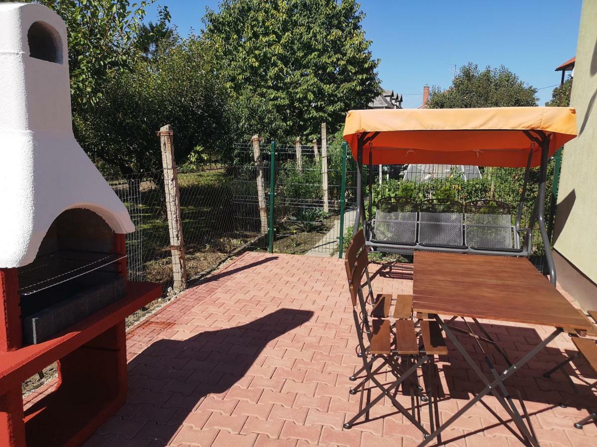 Apartman Kaszas Garden Mosonmagyaróvár Exterior foto